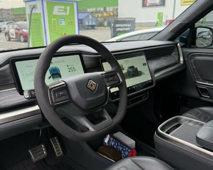 Синий Rivian R1T, объемом двигателя 0 л и пробегом 23 тыс. км за 42500 $, фото 14 на Automoto.ua