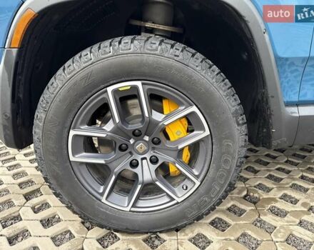 Синий Rivian R1T, объемом двигателя 0 л и пробегом 58 тыс. км за 39900 $, фото 23 на Automoto.ua