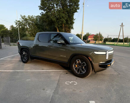 Зелений Rivian R1T, об'ємом двигуна 0 л та пробігом 28 тис. км за 54000 $, фото 24 на Automoto.ua