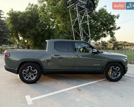 Зелений Rivian R1T, об'ємом двигуна 0 л та пробігом 28 тис. км за 54000 $, фото 41 на Automoto.ua