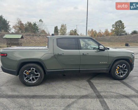 Зелений Rivian R1T, об'ємом двигуна 0 л та пробігом 38 тис. км за 51000 $, фото 8 на Automoto.ua