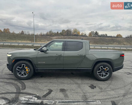Зелений Rivian R1T, об'ємом двигуна 0 л та пробігом 38 тис. км за 51000 $, фото 2 на Automoto.ua