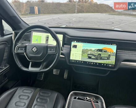Зелений Rivian R1T, об'ємом двигуна 0 л та пробігом 38 тис. км за 51000 $, фото 29 на Automoto.ua