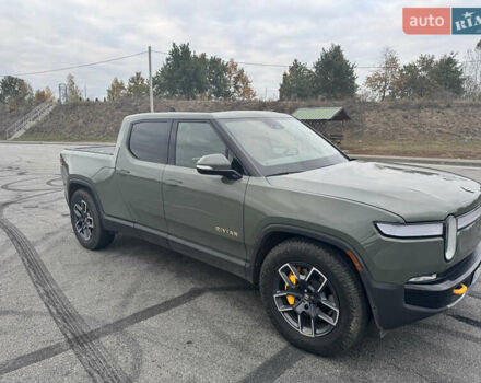 Зелений Rivian R1T, об'ємом двигуна 0 л та пробігом 38 тис. км за 51000 $, фото 9 на Automoto.ua