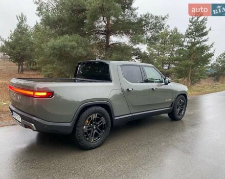 Зелений Rivian R1T, об'ємом двигуна 0 л та пробігом 38 тис. км за 59000 $, фото 7 на Automoto.ua
