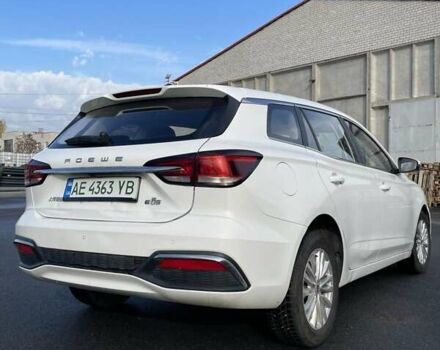 Белый Roewe Ei5, объемом двигателя 0 л и пробегом 22 тыс. км за 10499 $, фото 6 на Automoto.ua