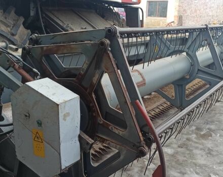 Красный Россельмаш Acros 530, объемом двигателя 11.15 л и пробегом 10 тыс. км за 22000 $, фото 11 на Automoto.ua