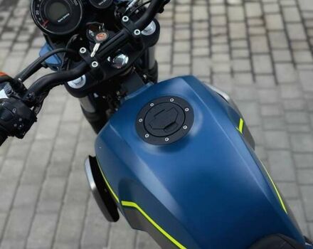 Синій Royal Enfield Royal Enfield, об'ємом двигуна 0.4 л та пробігом 2 тис. км за 6200 $, фото 3 на Automoto.ua