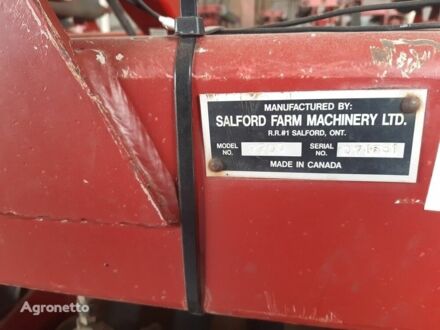 Salford 9700 sts 2008 в Лозовой на Automoto.ua Красный Salford 9700 sts, объемом двигателя 0 л и пробегом 0 тыс. км за 8362 $, фото 1 на Automoto.ua