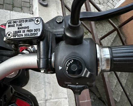 Красный SAXXX E-Roadster E-Roller, объемом двигателя 0 л и пробегом 1 тыс. км за 1400 $, фото 4 на Automoto.ua