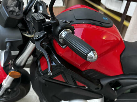 SAXXX E-Roadster E-Roller 2019 в Львове на Automoto.ua Красный SAXXX E-Roadster E-Roller, объемом двигателя 0 л и пробегом 1 тыс. км за 1400 $, фото 1 на Automoto.ua