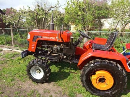 Shifeng SF-240 2021 у Жмеренке на Automoto.ua Червоний Shifeng SF-240, об'ємом двигуна 1.3 л та пробігом 10 тис. км за 3000 $, фото 1 на Automoto.ua