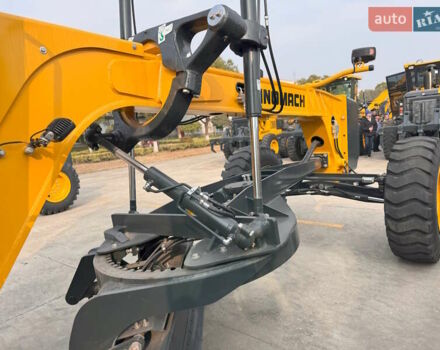 Желтый Sinomach 717H, объемом двигателя 0 л и пробегом 0 тыс. км за 125000 $, фото 5 на Automoto.ua