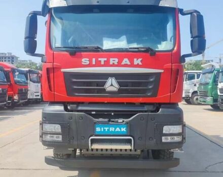 Червоний Sinotruk C7H, об'ємом двигуна 12.42 л та пробігом 1 тис. км за 126000 $, фото 1 на Automoto.ua