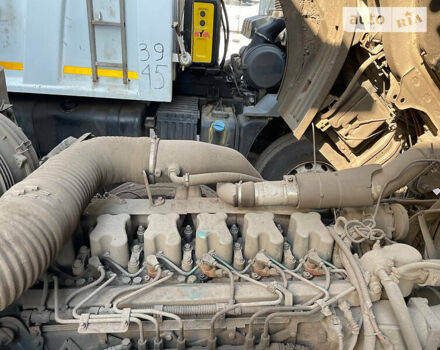 Черный Sinotruk ZZ, объемом двигателя 9.7 л и пробегом 177 тыс. км за 34800 $, фото 6 на Automoto.ua