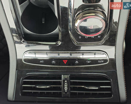 Черный Skywell ET5, объемом двигателя 0 л и пробегом 70 тыс. км за 28000 $, фото 23 на Automoto.ua