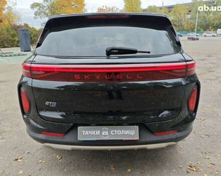 Чорний Skywell ET5, об'ємом двигуна 0 л та пробігом 70 тис. км за 28000 $, фото 6 на Automoto.ua