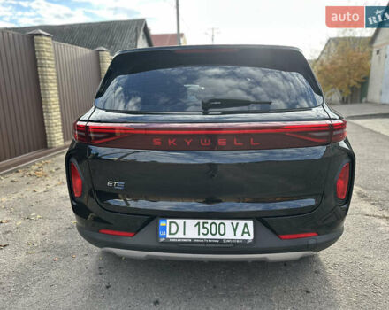 Черный Skywell ET5, объемом двигателя 0 л и пробегом 14 тыс. км за 20900 $, фото 8 на Automoto.ua