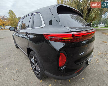 Черный Skywell ET5, объемом двигателя 0 л и пробегом 70 тыс. км за 28000 $, фото 5 на Automoto.ua