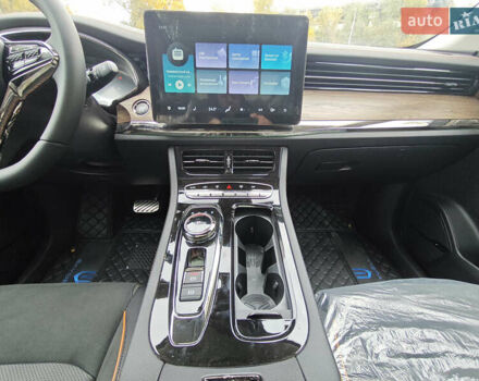 Черный Skywell ET5, объемом двигателя 0 л и пробегом 70 тыс. км за 28000 $, фото 21 на Automoto.ua