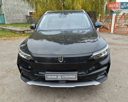 Черный Skywell ET5, объемом двигателя 0 л и пробегом 70 тыс. км за 28000 $, фото 1 на Automoto.ua
