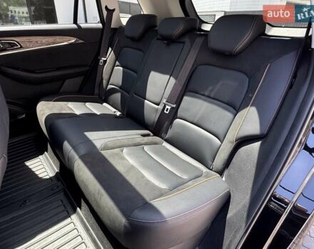 Чорний Skywell ET5, об'ємом двигуна 0 л та пробігом 2 тис. км за 29400 $, фото 16 на Automoto.ua