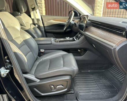 Черный Skywell ET5, объемом двигателя 0 л и пробегом 14 тыс. км за 20900 $, фото 41 на Automoto.ua