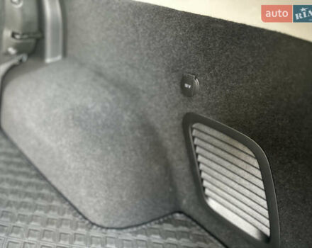 Черный Skywell ET5, объемом двигателя 0 л и пробегом 14 тыс. км за 20900 $, фото 49 на Automoto.ua