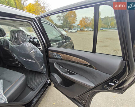 Черный Skywell ET5, объемом двигателя 0 л и пробегом 70 тыс. км за 28000 $, фото 16 на Automoto.ua