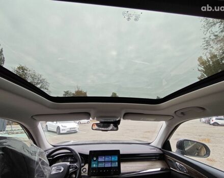 Чорний Skywell ET5, об'ємом двигуна 0 л та пробігом 70 тис. км за 28000 $, фото 19 на Automoto.ua