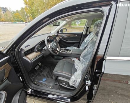 Чорний Skywell ET5, об'ємом двигуна 0 л та пробігом 70 тис. км за 28000 $, фото 8 на Automoto.ua