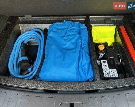 Сірий Skywell ET5, об'ємом двигуна 0 л та пробігом 7 тис. км за 18800 $, фото 18 на Automoto.ua
