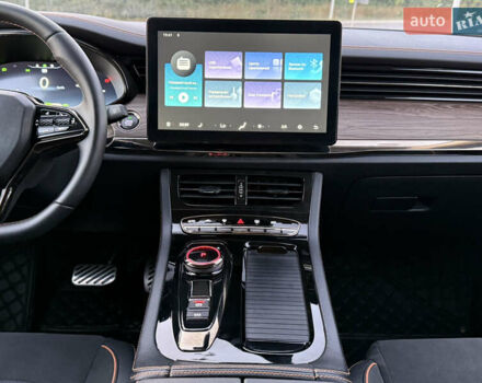 Сірий Skywell ET5, об'ємом двигуна 0 л та пробігом 6 тис. км за 19200 $, фото 31 на Automoto.ua