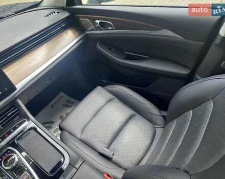 Синій Skywell ET5, об'ємом двигуна 0 л та пробігом 30 тис. км за 18500 $, фото 38 на Automoto.ua