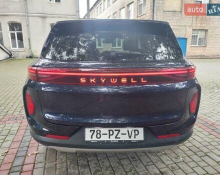 Синій Skywell ET5, об'ємом двигуна 0 л та пробігом 30 тис. км за 18500 $, фото 12 на Automoto.ua
