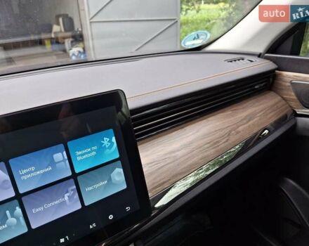 Синій Skywell ET5, об'ємом двигуна 0 л та пробігом 6 тис. км за 17200 $, фото 21 на Automoto.ua