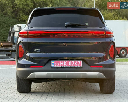 Синій Skywell ET5, об'ємом двигуна 0 л та пробігом 13 тис. км за 18999 $, фото 7 на Automoto.ua