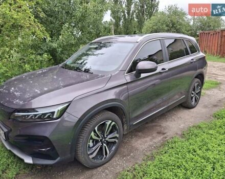 Синій Skywell ET5, об'ємом двигуна 0 л та пробігом 6 тис. км за 17200 $, фото 1 на Automoto.ua