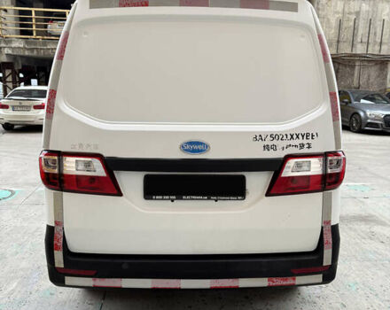 Білий Skywell Mini Bus, об'ємом двигуна 0 л та пробігом 1 тис. км за 10500 $, фото 7 на Automoto.ua