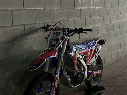 SokMoto CRF 450 2021 в Ровно на Automoto.ua SokMoto CRF 450, объемом двигателя 0.45 л и пробегом 3 тыс. км за 3300 $, фото 1 на Automoto.ua
