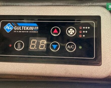 SOLIS 75, объемом двигателя 4.09 л и пробегом 849 тыс. км за 23513 $, фото 9 на Automoto.ua
