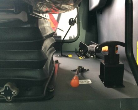 SOLIS Другая, объемом двигателя 4.1 л и пробегом 1 тыс. км за 30700 $, фото 3 на Automoto.ua