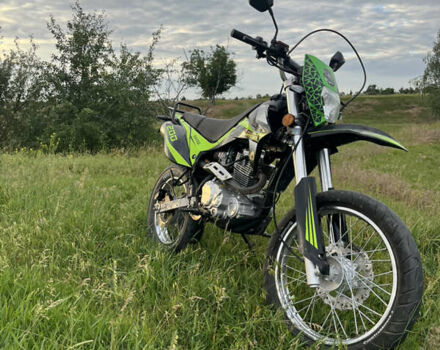 Зеленый Sparta SD 200, объемом двигателя 0.2 л и пробегом 8 тыс. км за 1000 $, фото 1 на Automoto.ua