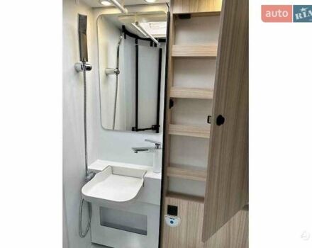 Белый Sun Living Serie V, объемом двигателя 0 л и пробегом 1 тыс. км за 74871 $, фото 12 на Automoto.ua