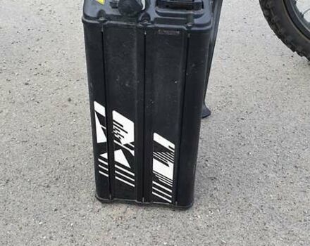 Sur-Ron Light Bee 2020 в Вышгороде на Automoto.ua Синий Sur-Ron Light Bee, объемом двигателя 0 л и пробегом 2 тыс. км за 4000 $, фото 6 на Automoto.ua