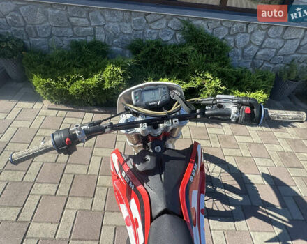 SWM RS 125R, об'ємом двигуна 0 л та пробігом 4 тис. км за 2000 $, фото 9 на Automoto.ua