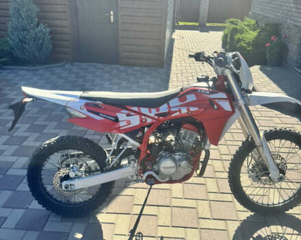 SWM RS 125R, об'ємом двигуна 0 л та пробігом 4 тис. км за 2000 $, фото 4 на Automoto.ua