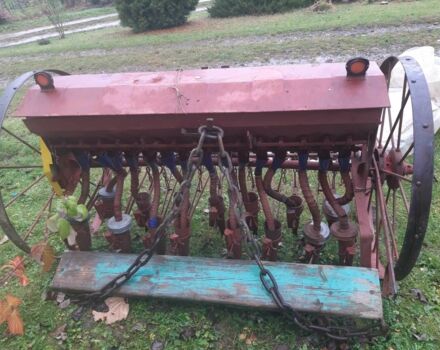 Красный СЗ 1.6, объемом двигателя 0 л и пробегом 0 тыс. км за 416 $, фото 1 на Automoto.ua