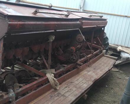 Красный СЗ 3,6, объемом двигателя 0 л и пробегом 0 тыс. км за 951 $, фото 1 на Automoto.ua