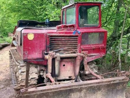 ТДТ 55 1988 в Тячеве на Automoto.ua Красный ТДТ 55, объемом двигателя 0 л и пробегом 10 тыс. км за 6000 $, фото 1 на Automoto.ua